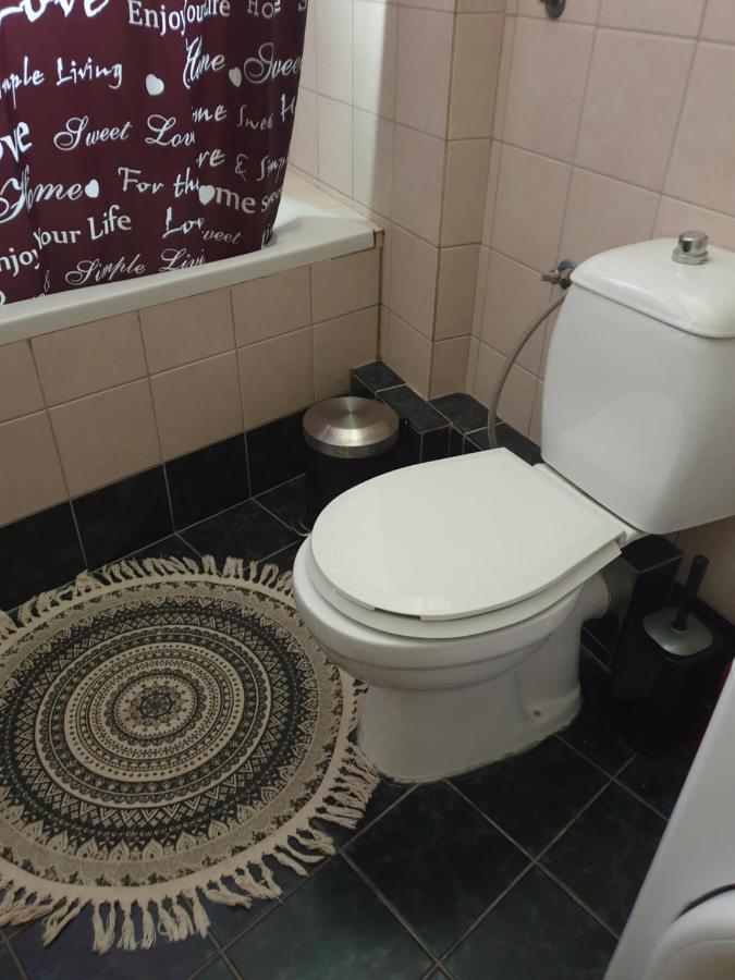 Comfortable Apartment In The Center Of Volos Very Close To The Port Exteriör bild