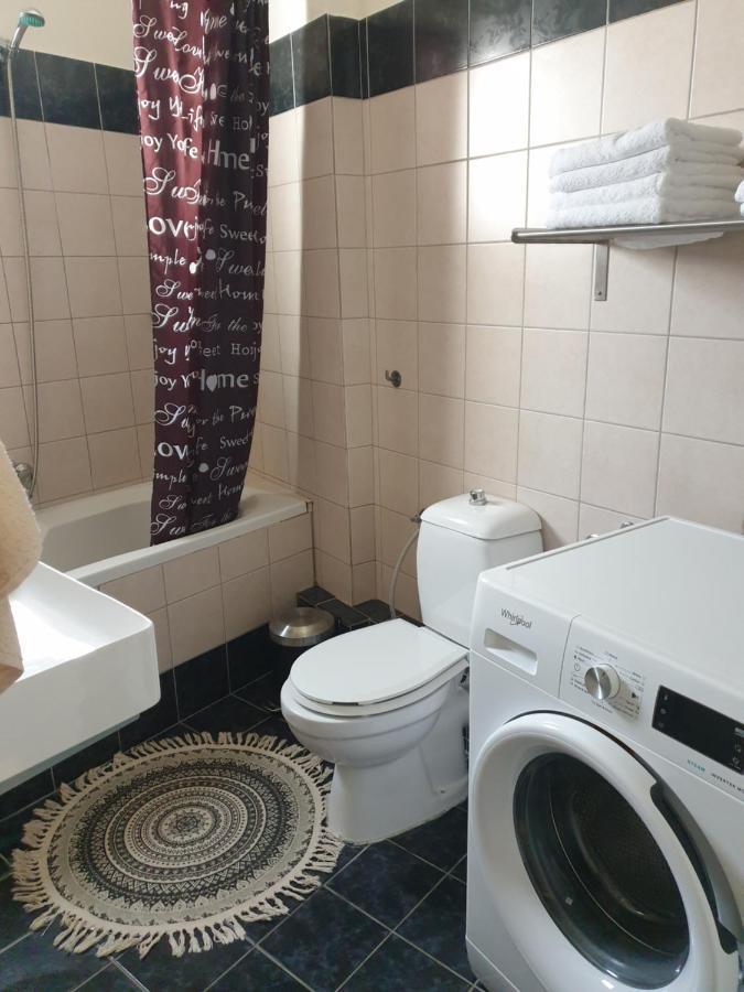 Comfortable Apartment In The Center Of Volos Very Close To The Port Exteriör bild