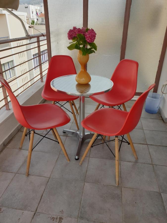 Comfortable Apartment In The Center Of Volos Very Close To The Port Exteriör bild